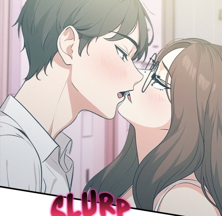 Under Her Desk Chapter 18 - Page 64